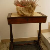 Tavolino in legno-Scrittoio Luigi Filippo
