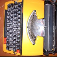 Macchina da scrivere Brother De Luxe 250