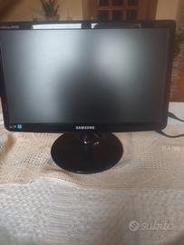 Monitor LED SAMSUNG 19 POLLICI. COME NUOVO