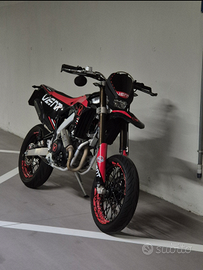 Motard Vent derapage rr 125