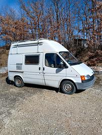 Camper Ford Transit