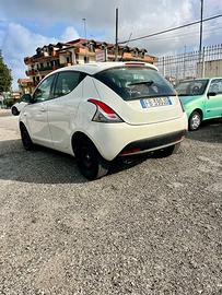 Lancia Ypslion