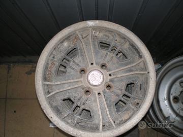 cerchio cerchi ruota fiat 124 sport cupè spider