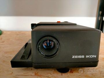 Proiettore Diapositive revisionati