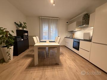 Privato vende trilocale - classe A1 - NO AGENZIE