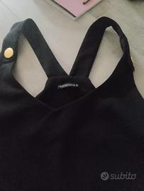 mini abito con bretelle 