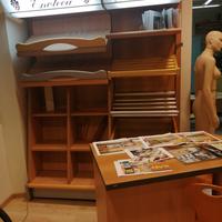 Parete Enoteca - Pane + Banco