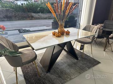 TAVOLO DELTA CON PIANO IN GRES