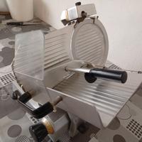 affettatrice professionale 25 cm.