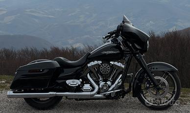 Harley Davidson street glide