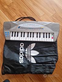 Pianola Farfisa SK330 sacca Adidas