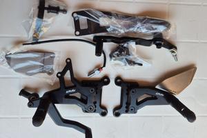 PEDANE ARRETRATE VALTERMOTO YAMAHA R6 R1 CBR