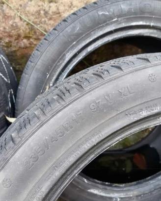 Gomme invernali 235/45/R17