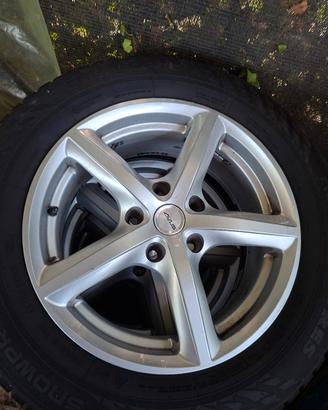Cerchi con gomme termiche