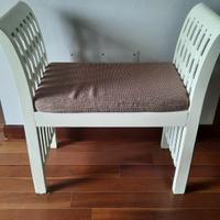Sedia in legno bianca