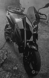 KTM Duke 690