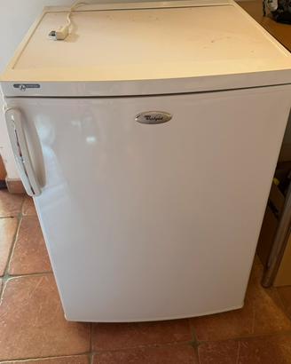 Congelatore 4 stelle Whirlpool basso