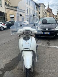 Scarabeo 4 tempi, 50 cc del 2011