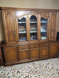 mobile con tavolo+quattro sedie 