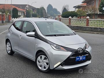 Toyota Aygo 1.0 VVT-i 69 CV 5P benzina e GPL casa 