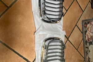 N 2 griglie radiatore bmw