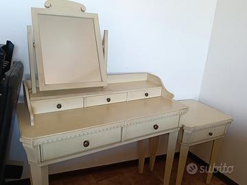 Specchiera con comò country 