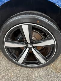 4 cerchi porsche  macan 21 CON GOMME
