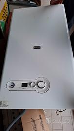 Caldaia condensazione Riello