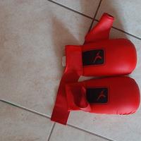 Casco e guanti 