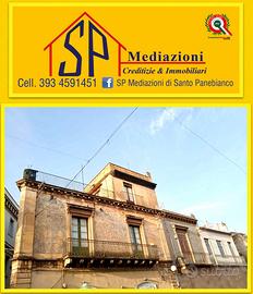 Palazzetto versatile ideale per Casa Vacanze