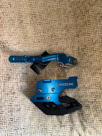 Guardia catena + leva cambio tenere700