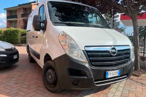 Opel movano 2,3 dci anno 2015 leggi testo