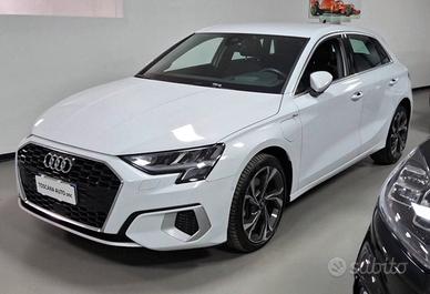 Audi A3 Sportback s line Portellone elettrico