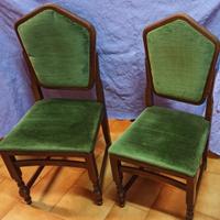 Due sedie vintage ben conservate