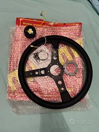 Volante momo prototipo 350mm