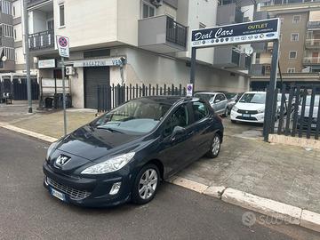 Peugeot 308 1.6 HDi 110CV 5p. Féline (5 Marce)