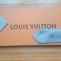 cravatta del prestigioso marchio Louis Vuitton 