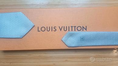 cravatta del prestigioso marchio Louis Vuitton 