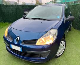 Renault CLIO 1.2 BENZINA NEOPATENTATI