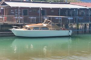 Chris Craft SuperCatalina 27