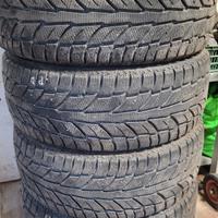 Pneumatici invernali 225/45-18 98T