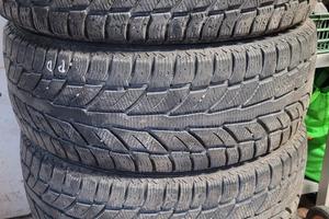 Pneumatici invernali 225/45-18 98T