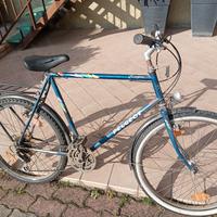 bicicletta City bike Pugeot