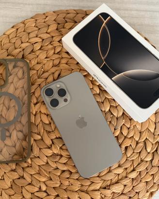 Iphone 16 pro max Titanio naturale