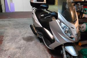 Scooter Peugeot Satelis