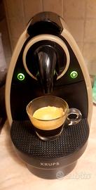 macchina per caffè nespresso 