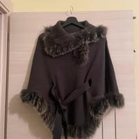 Poncho in pelliccia di visone