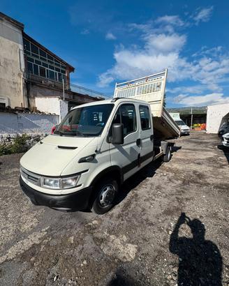 IVECO DAILY 35C13 3.0 HPI DOPPIA CABINA RIBALTABIL