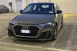 AUDI A1 SPORTBACK S-LINE 30 TSFI