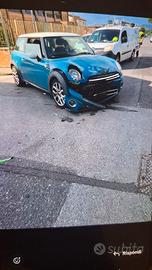 Auto incidentata